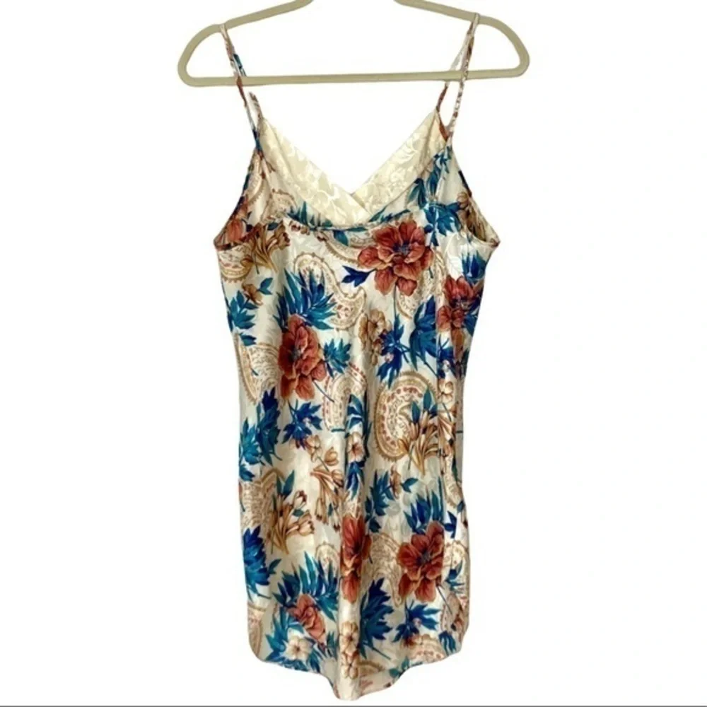 Vintage Kathryn 1990s Floral Elegant Ornate Silky Satin Mini Slip Dress Nightie